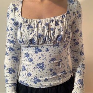Forever 21 Shirred Floral Long Sleeve